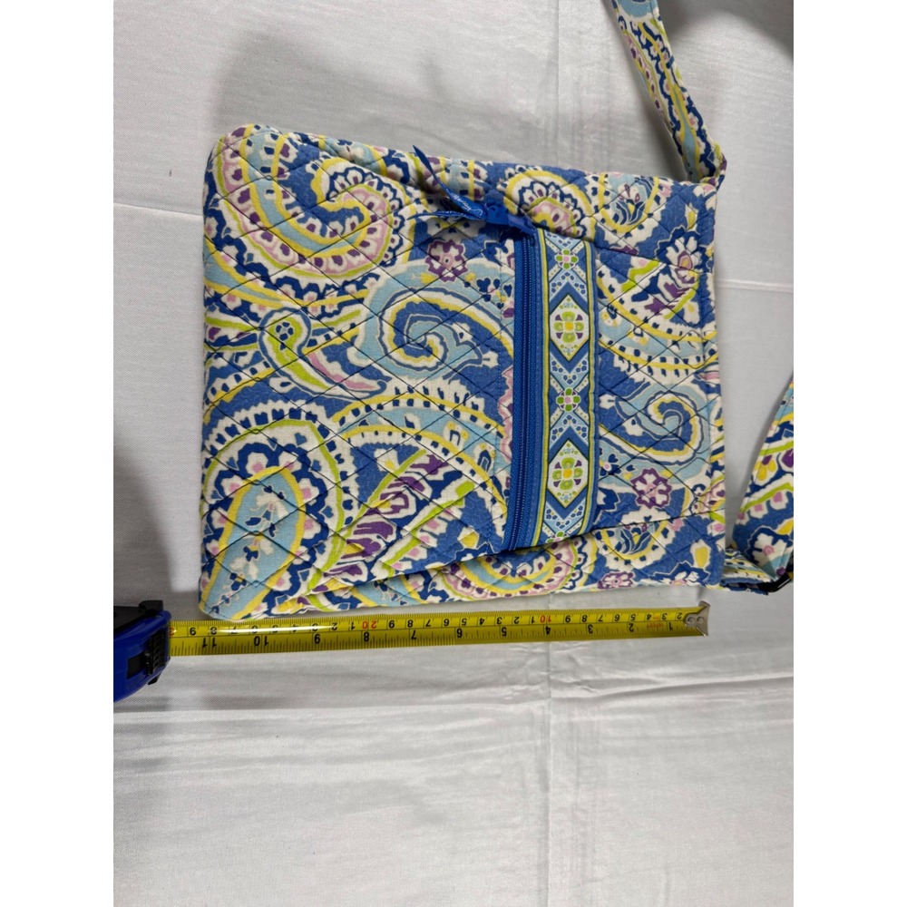 Retired Vera Bradley Hipster crossbody "Capri Blue" quilted paisley pattern - Picture 5 of 6